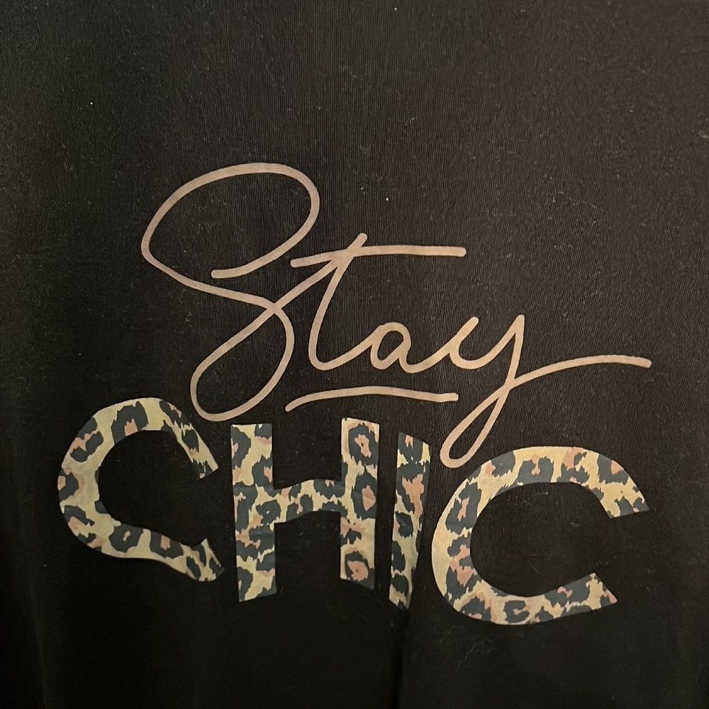 Stay Chic Ruffle Top - Picture 2 of 2